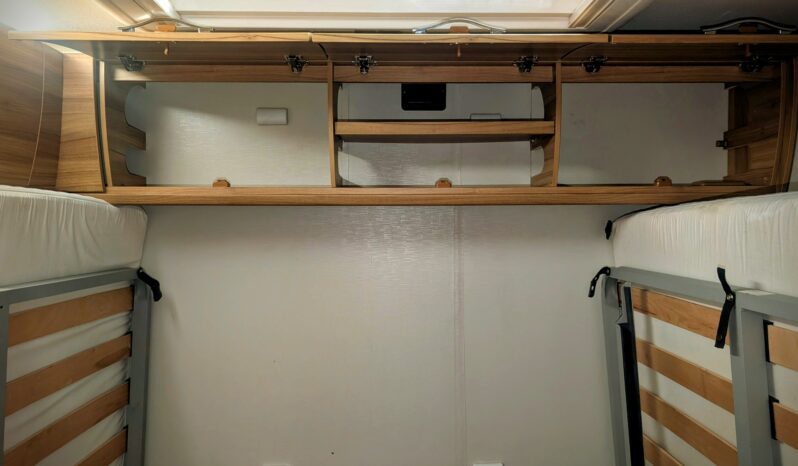 ELDDIS MAJESTIC 125 TWO BERTH MOTORHOME PEUGEOT BOXER 2.2 **ONE OWNER** full