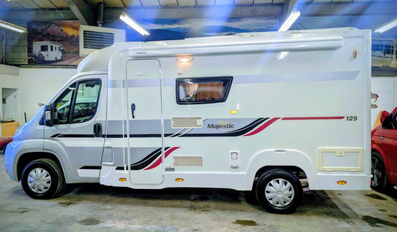 ELDDIS MAJESTIC 125 TWO BERTH MOTORHOME PEUGEOT BOXER 2.2 **ONE OWNER** full