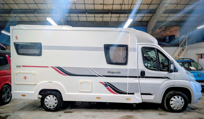 ELDDIS MAJESTIC 125 TWO BERTH MOTORHOME PEUGEOT BOXER 2.2 **ONE OWNER** full