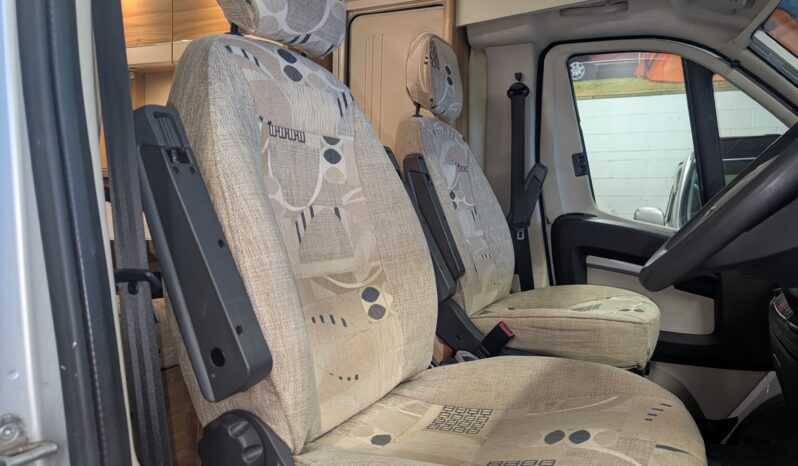 ELDDIS MAJESTIC 125 TWO BERTH MOTORHOME PEUGEOT BOXER 2.2 **ONE OWNER** full