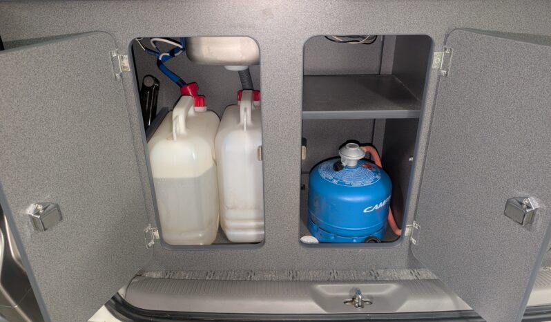 TOYOTA ALPHARD POP-TOP DAY VAN/CAMPERVAN 3.0 AUTO 4 X 4 ***AMAZING VALUE*** full