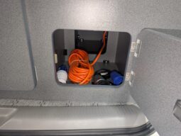 TOYOTA ALPHARD POP-TOP DAY VAN/CAMPERVAN 3.0 AUTO 4 X 4 ***AMAZING VALUE*** full