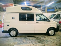 VW T5 T28 LEISUREDRIVE HIGH-TOP 4 BERTH CAMPERVAN **ABSOLUTELY STUNNING** full