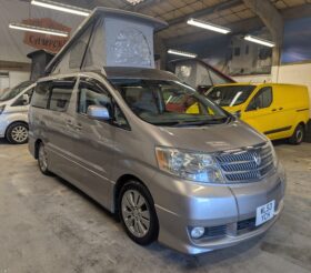 TOYOTA ALPHARD NORTHSTAR POP-TOP CAMPERVAN **SUPERB CONDITION THROUGHOUT**