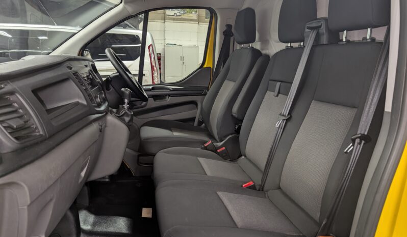 FORD TRANSIT CUSTOM 340 PANEL VAN 2.0TD **NO VAT, FANTASTIC VALUE FOR MONEY, IDEAL BASE FOR CONVERSION** full