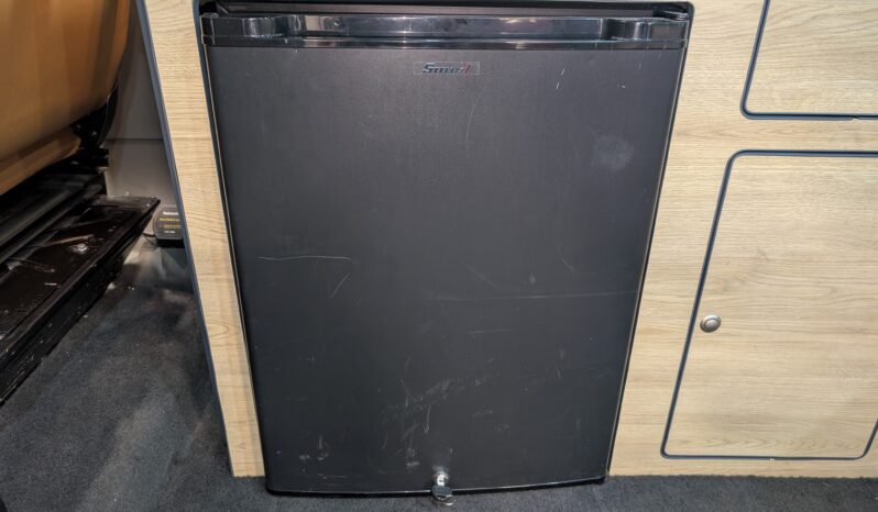 FORD TRANSIT CUSTOM 300 TREND POP-TOP 4 BERTH CAMPERVAN **ABSOLUTE STUNNER!!!** full