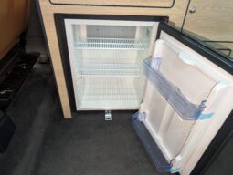 FORD TRANSIT CUSTOM 300 TREND POP-TOP 4 BERTH CAMPERVAN **ABSOLUTE STUNNER!!!** full