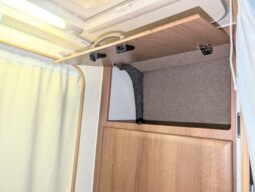 TIMBERLAND ENDEAVOUR 2 BERTH CAMPERVAN VAN CONVERSION RENAULT MASTER 2.5 full
