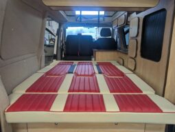 VW TRANSPORTER T5 T28 TDI 4 BERTH POP-TOP CAMPERVAN STARLIGHT MERCURY CONVERSION full