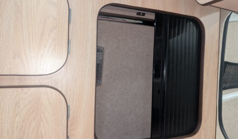 VW TRANSPORTER T5 T28 TDI 4 BERTH POP-TOP CAMPERVAN STARLIGHT MERCURY CONVERSION full