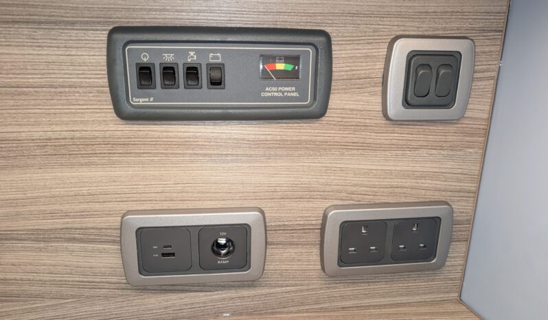 FORD TRANSIT TOURNEO CUSTOM 350 POP-TOP CAMPER **BRAND NEW BESPOKE CONVERSION** full