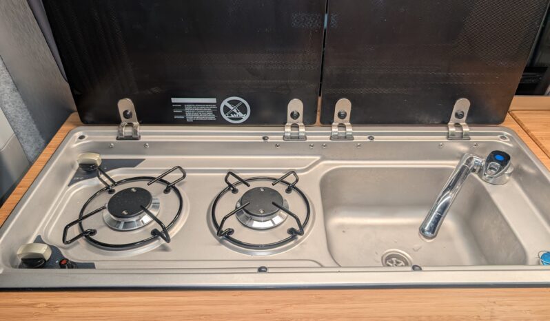 VW TRANSPORTER T5 T28 TDI 4 BERTH POP-TOP CAMPERVAN *WILDTRACKS CONVERSION* SAFARI ROOF full