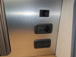 VW TRANSPORTER T5 T28 TDI 4 BERTH POP-TOP CAMPERVAN *WILDTRACKS CONVERSION* SAFARI ROOF full