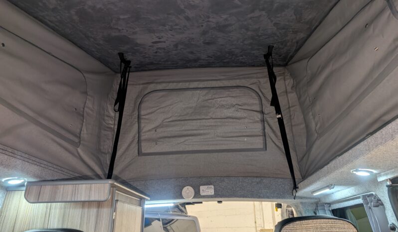 LEISUREDRIVE RENOIR POP-TOP CAMPERVAN RENAULT TRAFIC LESS THAN 5K MILES!! full