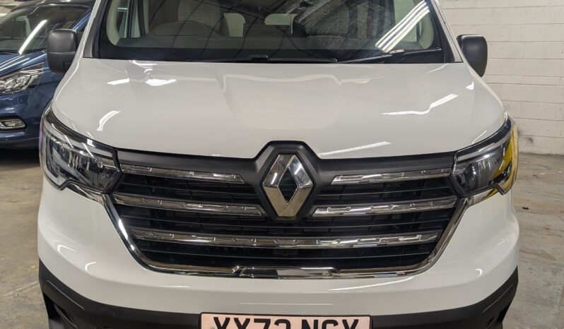 LEISUREDRIVE RENOIR POP-TOP CAMPERVAN RENAULT TRAFIC LESS THAN 5K MILES!! full