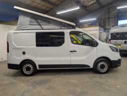 LEISUREDRIVE RENOIR POP-TOP CAMPERVAN RENAULT TRAFIC LESS THAN 5K MILES!! full