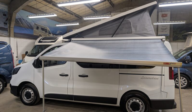 LEISUREDRIVE RENOIR POP-TOP CAMPERVAN RENAULT TRAFIC LESS THAN 5K MILES!! full