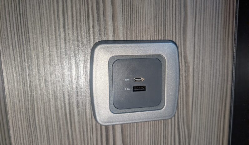 FORD TOURNEO GRAND CONNECT TITANIUM AUTOMATIC MICRO CAMPERVAN **BRAND NEW CONVERSION** full