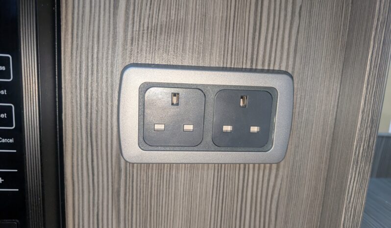 FORD TOURNEO GRAND CONNECT TITANIUM AUTOMATIC MICRO CAMPERVAN **BRAND NEW CONVERSION** full