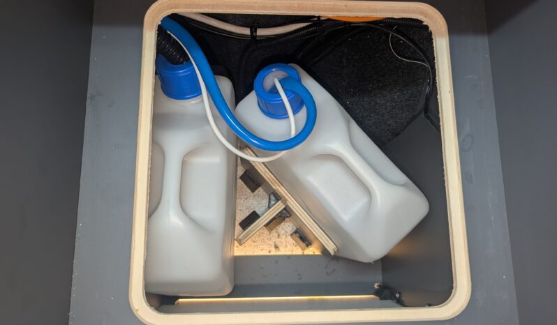 FORD TRANSIT CUSTOM 280 LTD LUNA POP-TOP CAMPERVAN **ONE OWNER FROM NEW** full