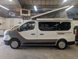 LEISUREDRIVE RENOIR POP-TOP CAMPERVAN RENAULT TRAFIC LESS THAN 5K MILES!! full