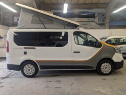 LEISUREDRIVE RENOIR POP-TOP CAMPERVAN RENAULT TRAFIC LESS THAN 5K MILES!! full