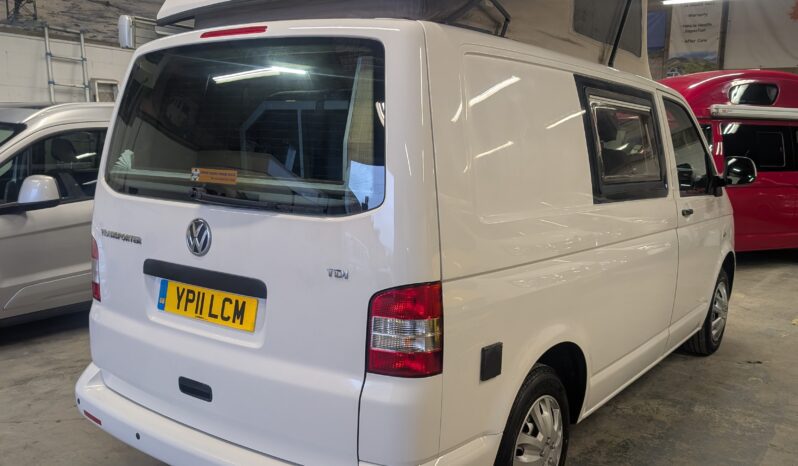 VW T5 T28 WELLHOUSE LEISURE POP-TOP CAMPERVAN IN SUPERB CONDITION full