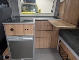 VW T5 T28 WELLHOUSE LEISURE POP-TOP CAMPERVAN IN SUPERB CONDITION full