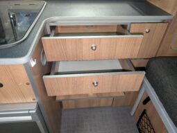 VW T5 T28 WELLHOUSE LEISURE POP-TOP CAMPERVAN IN SUPERB CONDITION full