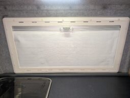 VW T5 T28 WELLHOUSE LEISURE POP-TOP CAMPERVAN IN SUPERB CONDITION full