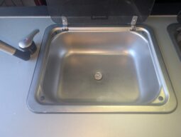 VW T5 T30 LEISUREDRIVE VIVANTE HIGH-TOP 4 BERTH CAMPERVAN *ABSOLUTELY STUNNING* full