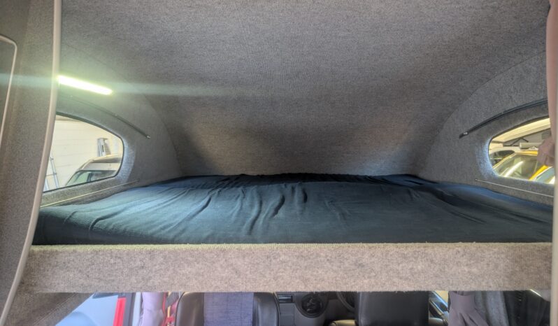 VW T5 T30 LEISUREDRIVE VIVANTE HIGH-TOP 4 BERTH CAMPERVAN *ABSOLUTELY STUNNING* full