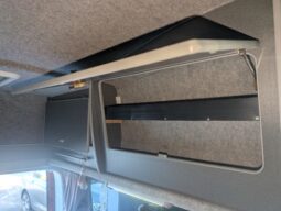 VW T5 T30 LEISUREDRIVE VIVANTE HIGH-TOP 4 BERTH CAMPERVAN *ABSOLUTELY STUNNING* full