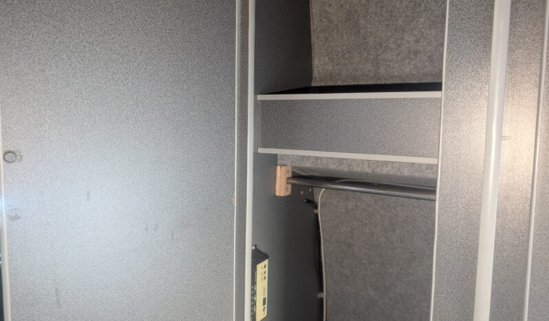 VW T5 T30 LEISUREDRIVE VIVANTE HIGH-TOP 4 BERTH CAMPERVAN *ABSOLUTELY STUNNING* full