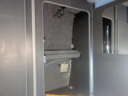 VW T5 T30 LEISUREDRIVE VIVANTE HIGH-TOP 4 BERTH CAMPERVAN *ABSOLUTELY STUNNING* full