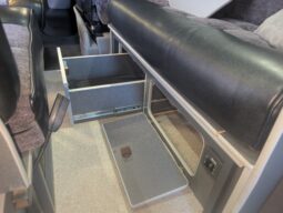 VW T5 T30 LEISUREDRIVE VIVANTE HIGH-TOP 4 BERTH CAMPERVAN *ABSOLUTELY STUNNING* full