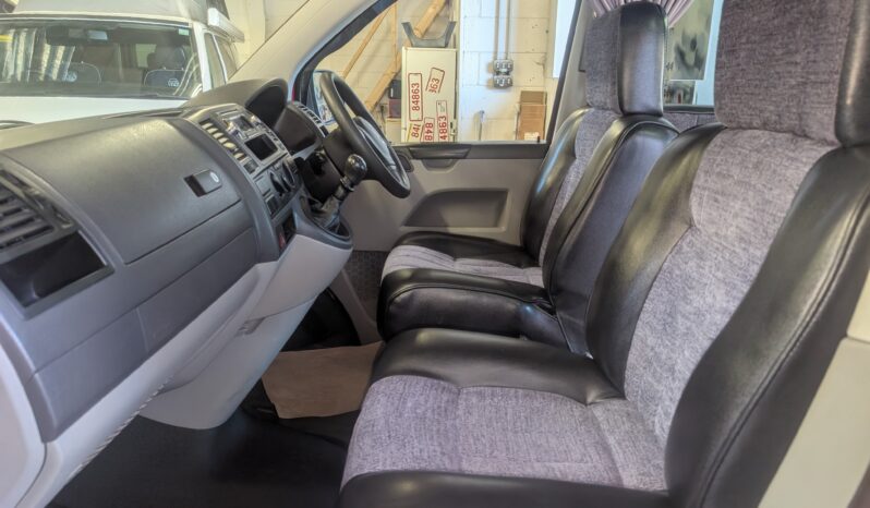 VW T5 T30 LEISUREDRIVE VIVANTE HIGH-TOP 4 BERTH CAMPERVAN *ABSOLUTELY STUNNING* full