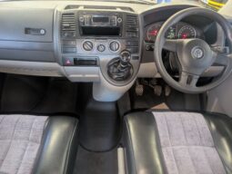 VW T5 T30 LEISUREDRIVE VIVANTE HIGH-TOP 4 BERTH CAMPERVAN *ABSOLUTELY STUNNING* full