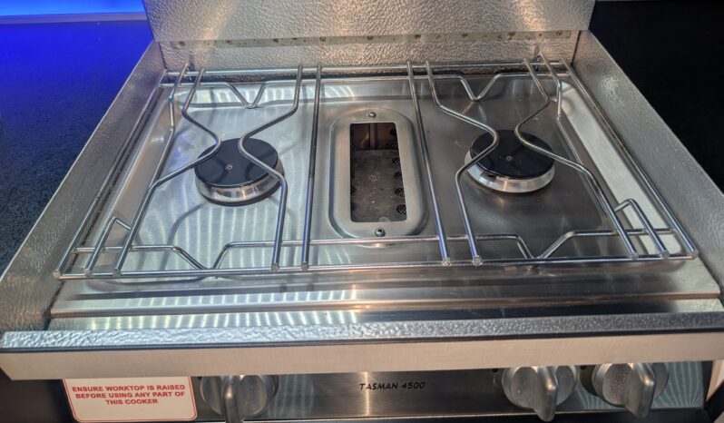 DANBURY HERITAGE 64 VW T6 T30 POP-TOP CAMPERVAN **SUPER LOW MILEAGE** full