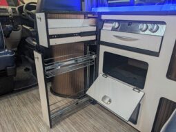 DANBURY HERITAGE 64 VW T6 T30 POP-TOP CAMPERVAN **SUPER LOW MILEAGE** full