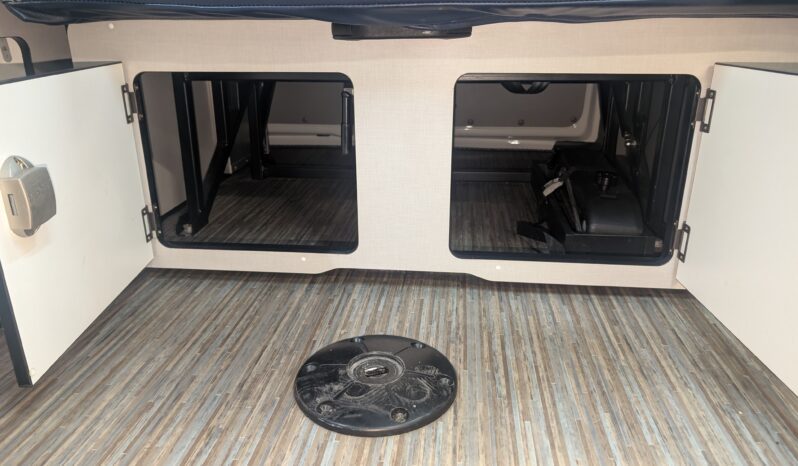 DANBURY HERITAGE 64 VW T6 T30 POP-TOP CAMPERVAN **SUPER LOW MILEAGE** full