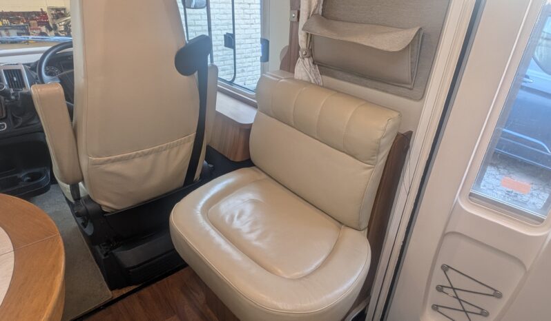 HYMER B704 PREMIUM LINE 4 BERTH LUXURY MOTORHOME FIAT DUCATO 2.3 **ONE OWNER** full