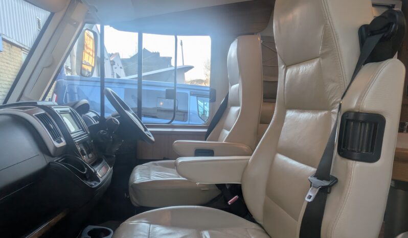 HYMER B704 PREMIUM LINE 4 BERTH LUXURY MOTORHOME FIAT DUCATO 2.3 **ONE OWNER** full