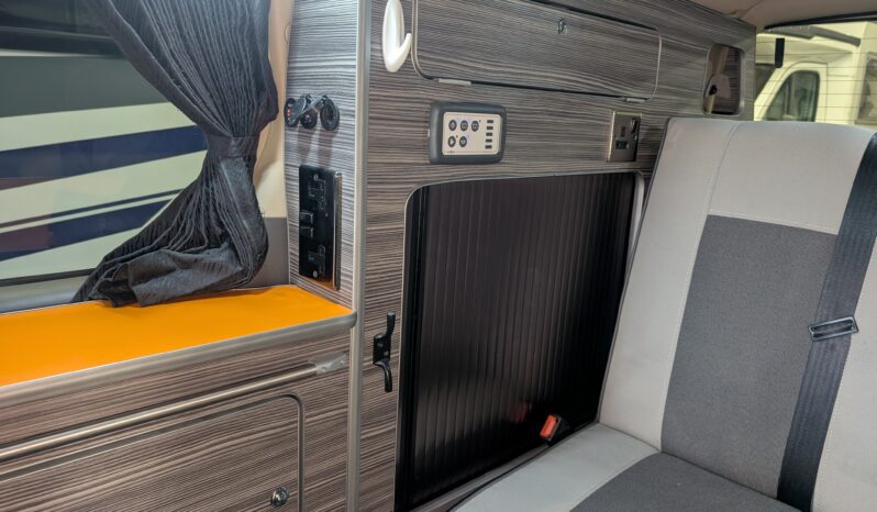 TOYOTA ALPHARD 2.4 AUTOMATIC MILLDOWN CONVERSION POP-TOP CAMPERVAN *STUNNING!* full