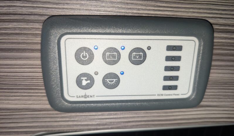 TOYOTA ALPHARD 2.4 AUTOMATIC MILLDOWN CONVERSION POP-TOP CAMPERVAN *STUNNING!* full