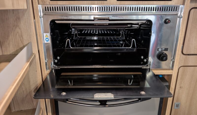 HILLSIDE LEISURE BIRCHOVER VW T6 AUTOMATIC POP-TOP 4 BERTH CAMPER HUGE SPEC! full