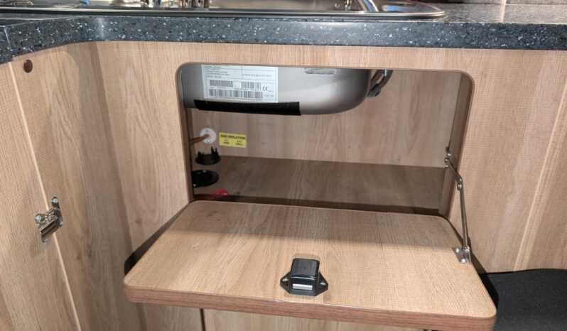 HILLSIDE LEISURE BIRCHOVER VW T6 AUTOMATIC POP-TOP 4 BERTH CAMPER HUGE SPEC! full