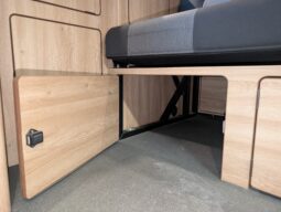 HILLSIDE LEISURE BIRCHOVER VW T6 AUTOMATIC POP-TOP 4 BERTH CAMPER HUGE SPEC! full