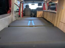 HILLSIDE LEISURE BIRCHOVER VW T6 AUTOMATIC POP-TOP 4 BERTH CAMPER HUGE SPEC! full