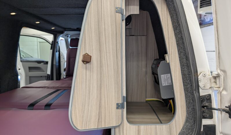 VW TRANSPORTER T5 T28 4 BERTH POP-TOP CAMPERVAN NORTH EAST CAMPER CONVERSION full